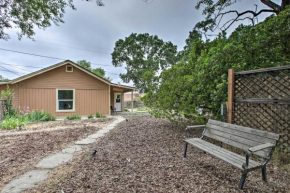 Cozy Abode with Patio, 16 Mi to San Luis Obispo